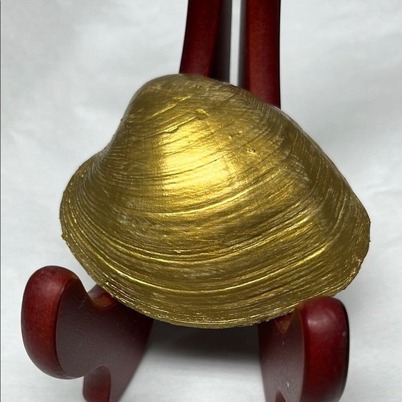 Hand Crafted Decoupage Decorative Shell Trinket Dish - Picture 6 of 10